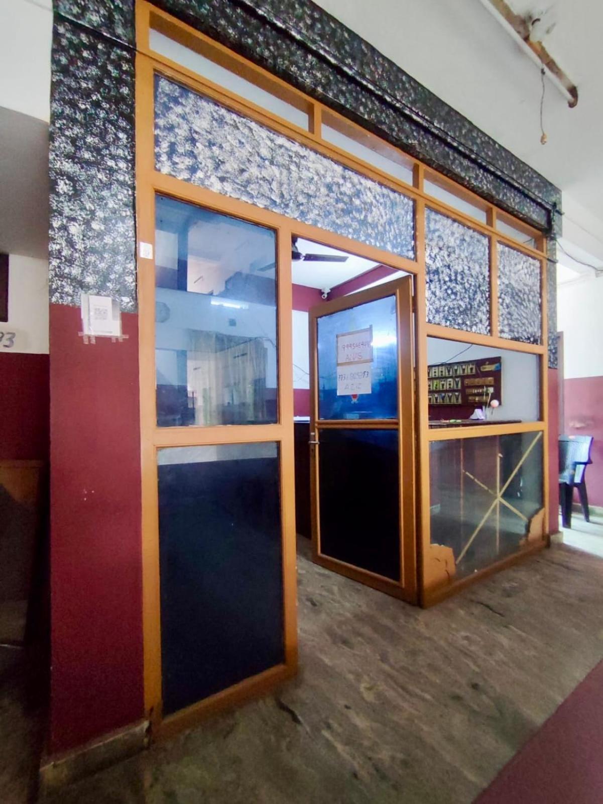 Omega Tourist Home Thrissur Kültér fotó